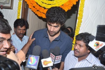 Mukunda Movie Hungama at Sandhya Theatre